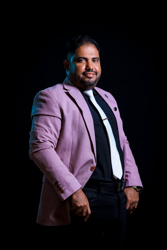 عوض مؤمن